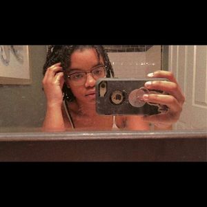 Meet your Posher, Kezia